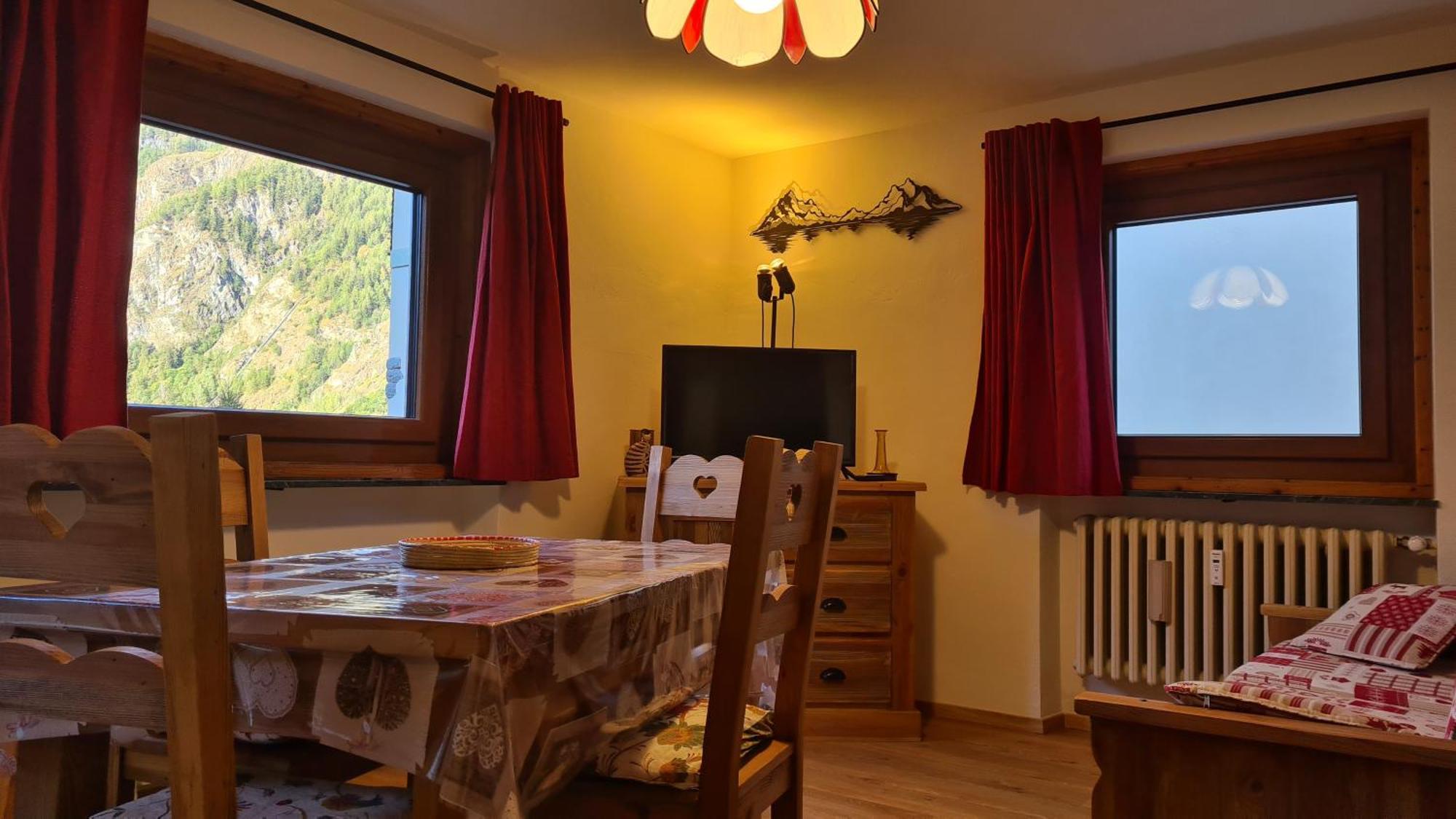 Ferienwohnung Chez Ferdinand Valtournenche Exterior foto