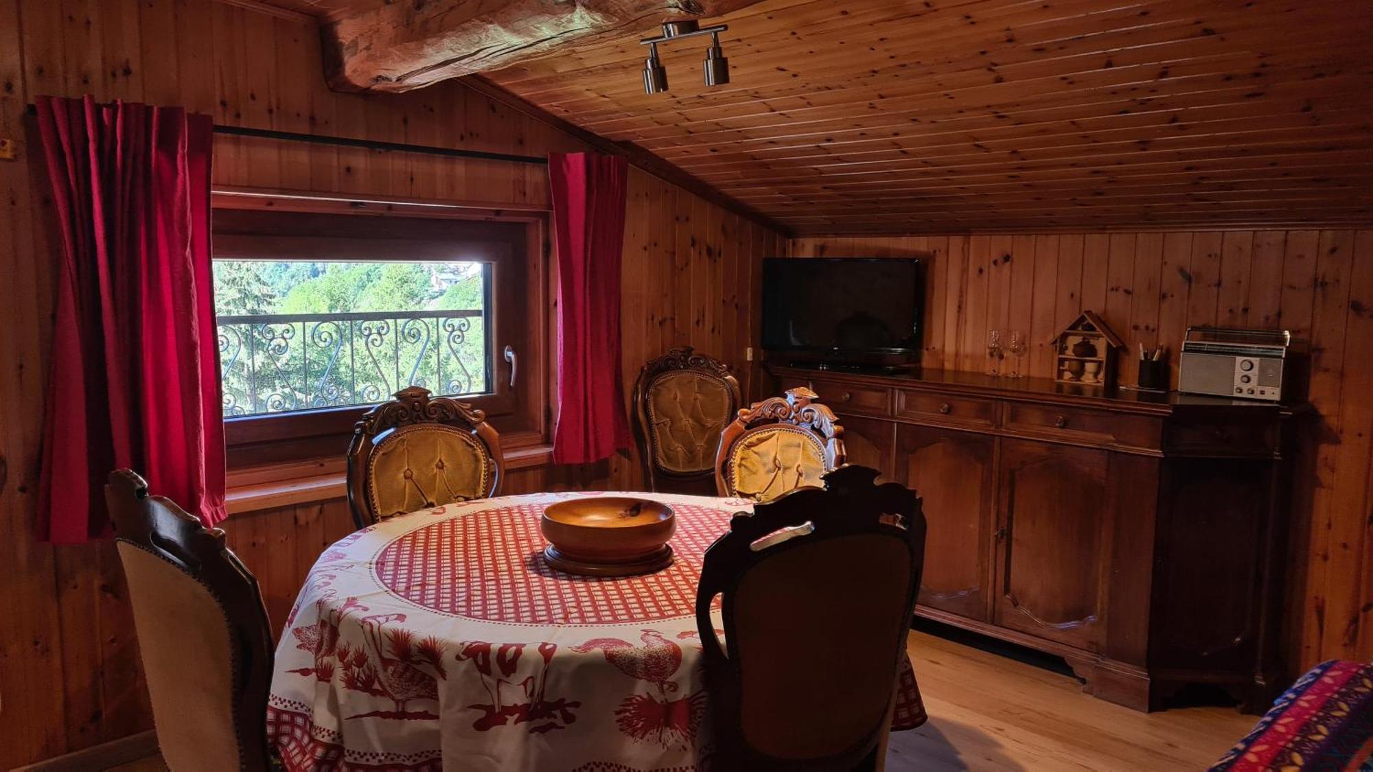 Ferienwohnung Chez Ferdinand Valtournenche Exterior foto
