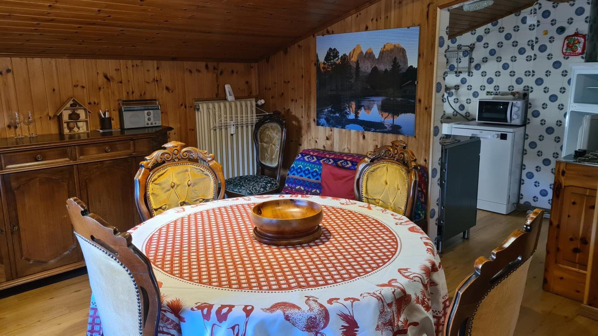 Ferienwohnung Chez Ferdinand Valtournenche Exterior foto