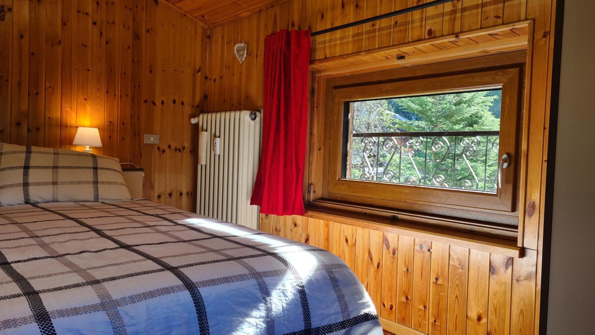 Ferienwohnung Chez Ferdinand Valtournenche Exterior foto